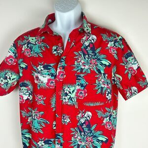 Star Wars Red Hawaiian Mandalorian Shirt 100% Cotton size Small short sleeves